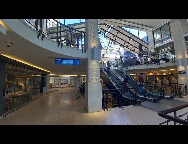 23M² RETAIL RENTED IN GREEN POINT
